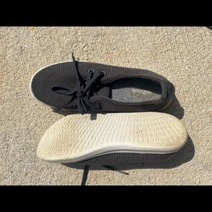 Gray all bird shoes, rarely worn, size 8